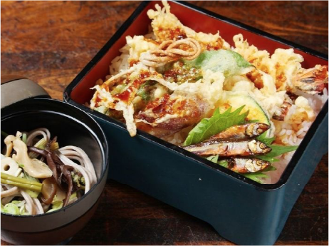 写真:みそ天丼